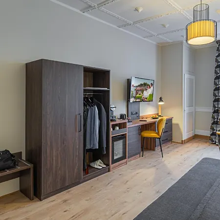 Hotel Des Xii Apotres & De La Cle Des Champs